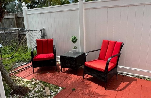 Nichols Apartment | Charming studio with WiFi and AC in wonderful Mulberry