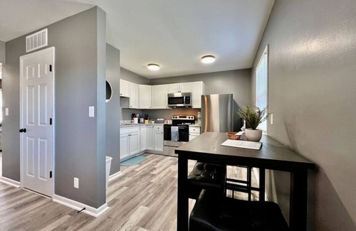 Trenton Apartment | Charming, Stylish remodeled Trenton Apartment