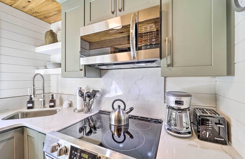 Sugar Mountain Apartment | Charming Sugar Mountain Escape - Book NOW for the 25-26 Ski Season!