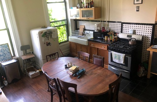 Clinton Hill Apartment | Charming, Sunny 2-Bedroom in Fort Greene