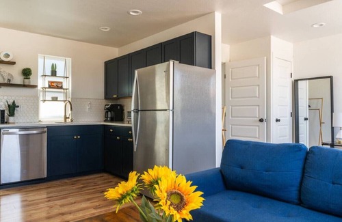 Grand Junction Apartment | Charming Sunshine Studio: Steps from Downtown GJ