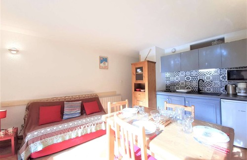 Saint-Lary-Soulan Apartment | Charming T2 in Saint-Lary-Soulan with balcony, parking, and ski locker