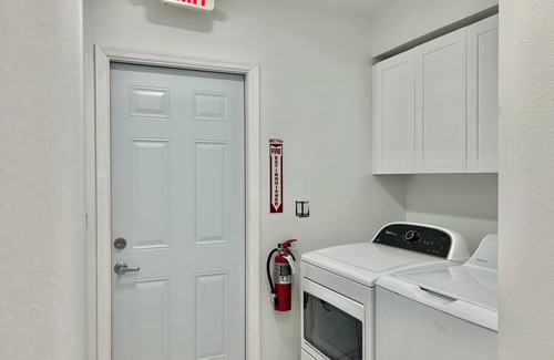 Greater Northdale Apartment | Charming tastefully decorated brand new Private Studio