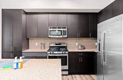 Tempe Apartment | Charming Tempe 1BR Designer Furnishings, Patio & Gym
