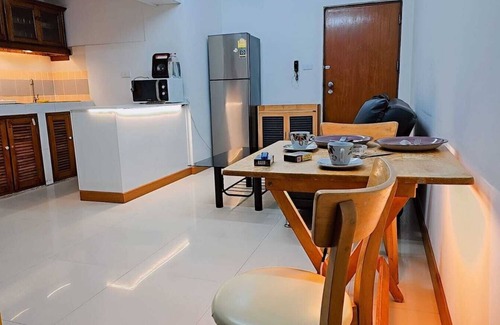 Bang Phong Phang Apartment | Charming 1-bedroom apartment in welcoming Yan Nawa with AC, WiFi