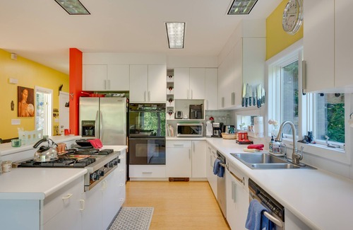 Thornton House | Charming Thornton Escape w/Sauna + Gazebo!