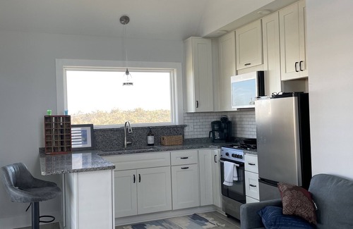Carova Beach House | Charming Tiny Cottage