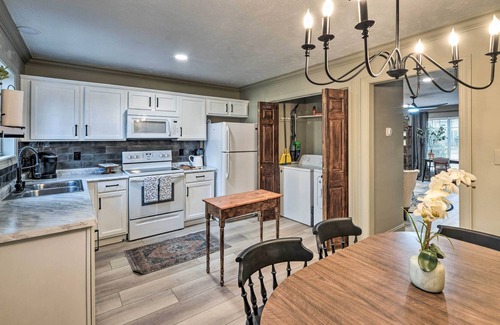 Terry Sanford House | Charming Townhome Near Downtown Fayetteville!