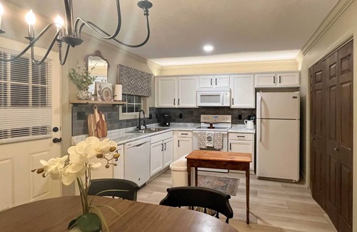 Terry Sanford House | Charming Townhome Near Downtown Fayetteville!