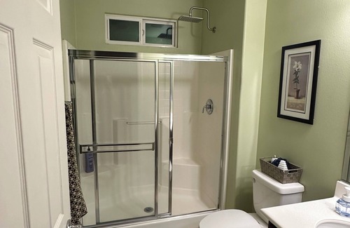 La Sierra House | Charming townhome with WiFi and AC in delightful Riverside