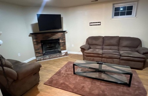 Windsor Mill House | Charming townhome with WiFi and fitness room in lovely Woodlawn