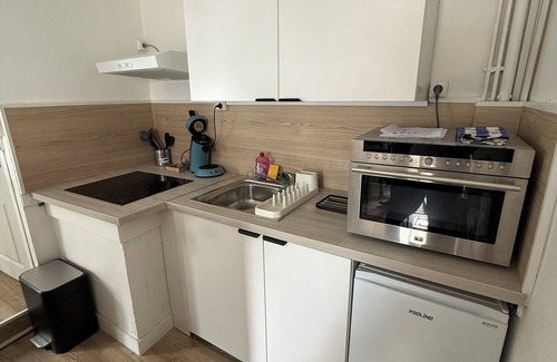 Grand-Couronne House | Charming townhouse, fully equipped, 2 steps from shops