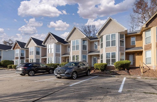 Columbus House | Charming Townhouse - great walkable area 5 min from Downtown