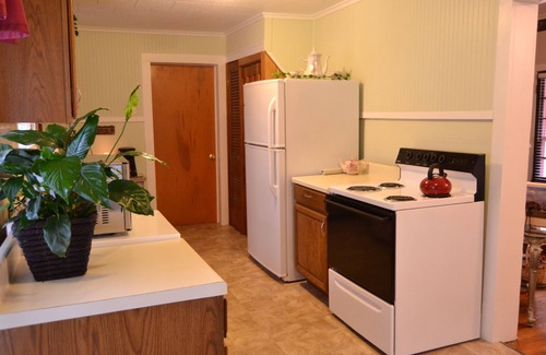 Greenfield House | Charming townhouse, sleeps eight.