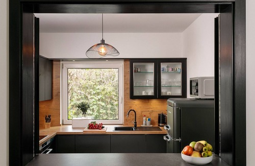 Bornstedt House | charming townhouse with garden, WiFi and Netflix