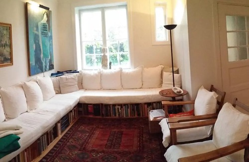 Gaustad House | Charming townhouse with large private garden, in central Oslo