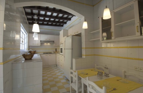 Masnou House | Charming traditional beach house, next to Barcelona!