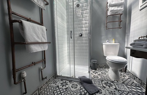 Tavistock Apartment | Charming two-bedroom apartment, Tavistock