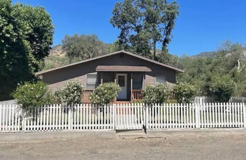 Tollhouse Cottage | Charming two-bedroom cottage with amazing views!