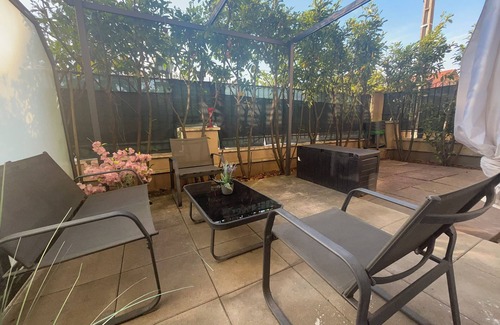 Neuilly-sur-Marne Apartment | Charming two-room apartment with large terrace. Secure, quiet residence.
