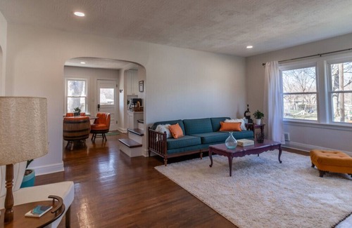 Springfield House | Charming, Unique Design for Your Getaway!