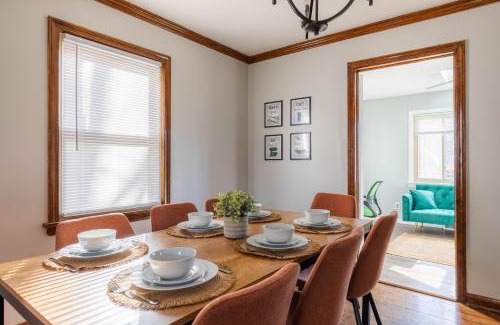 University Heights Apartment | Charming University Heights Home