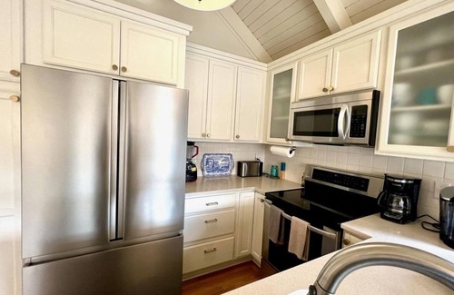 Sealoft Villas Villa | Charming, Updated Beach Cottage-A Short Walk to the Beach