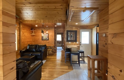 Boyne Falls Cabin | Charming Upnorth Cabin