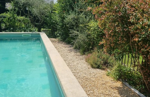 L'Isle-sur-la-Sorgue Villa | Charming villa with pool and garden. Isle sur la Sorgue