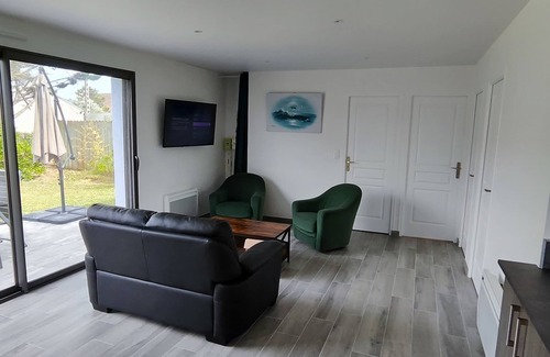Saint-Remy-des-Landes House | Charming vacation home