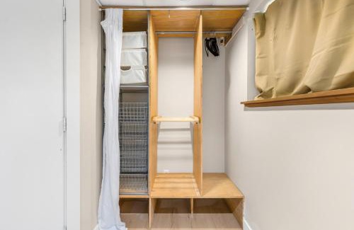 Dunbar House | Charming Vancouver Stay