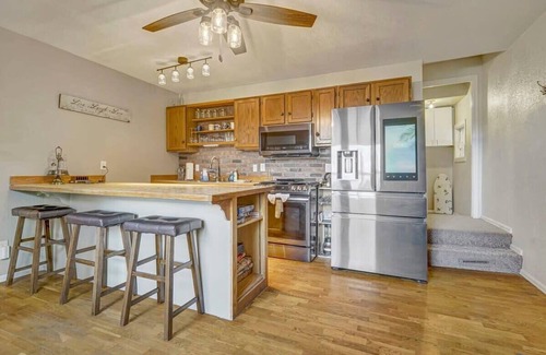 West Colorado Springs House | Charming Victorian Haven, Near Garden of the Gods