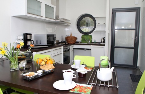 Ploumoguer Cottage | Charming villa, 2 bedrooms 300m from the beach of Kerhornou!