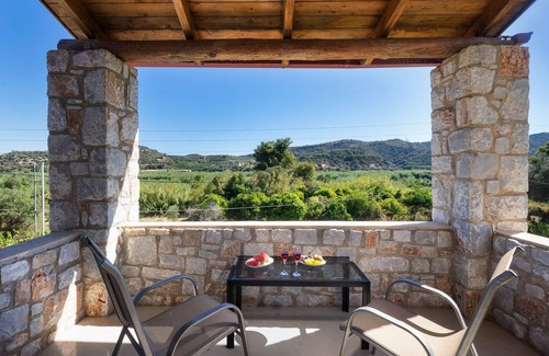 Agia Villa | Charming Villa, a traditional Villa with 4 bedrooms, near Platanias village