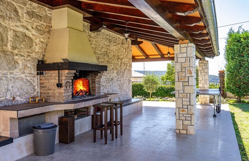 Topid Villa | Charming Villa Antoana for families and kids in Labin - Rabac with kids playground & private pool