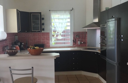 Dubedou Villa | Charming villa comfortable secure residence