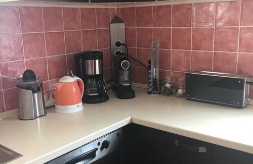 Dubedou Villa | Charming villa comfortable secure residence