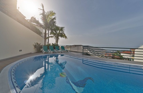 Imaculado Coracao de Maria Villa | Charming Villa in Funchal