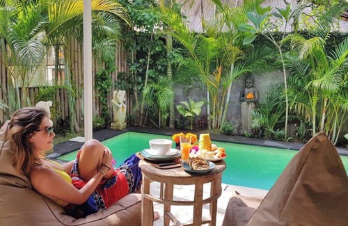 Nakula Villa | CHARMING VILLA LOCATED FULL CENTER SEMINYAK: PRIVATE SWIMMING POOL, WIFI, TV