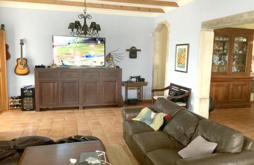 Pedrogao Villa | Charming Villa in Casais de São Bras with Mountain View