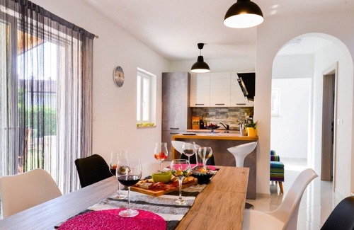 Radini Villa | Charming Villa Stella with swimming pool