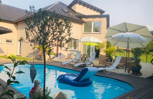 Bossonnens Villa | Charming Villa with Private Swimmingpool