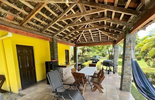 Los Cobanos Villa | Charming villa with WiFi and AC in wonderful Las Veraneras, Acajutla