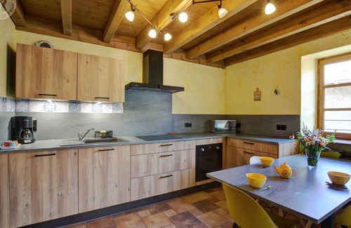 Malleval Cottage | Charming Village Cottage with Terrace in Parc Naturel du Pilat