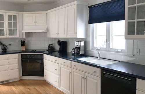 Pittsford House | Charming Village home. Walk to Everything: Restaurants, shops, and canal trail