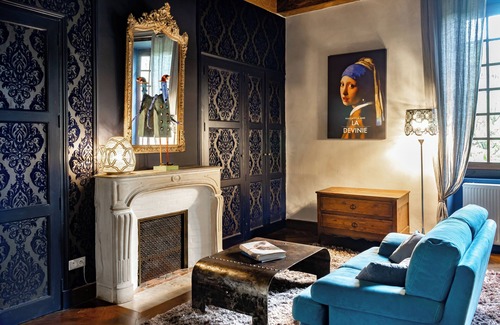 Martel House | Charming village house in the heart of Martel, France's most beautiful village. Batch