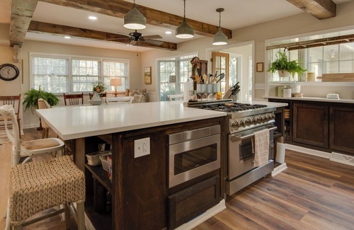 Page County House | Charming Villisca Getaway w/Screened Porch!