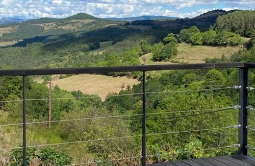 Tailhac Cottage | Charming vineyard house with large terrace for couples