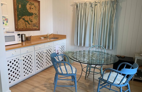 Walloon Lake Cottage | Charming Walloon Lake Cottage on the Water