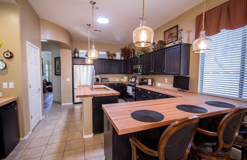 Westwing Mountain House | Charming, Warm & Comfortable 3 BR Home near Lake Pleasant,
